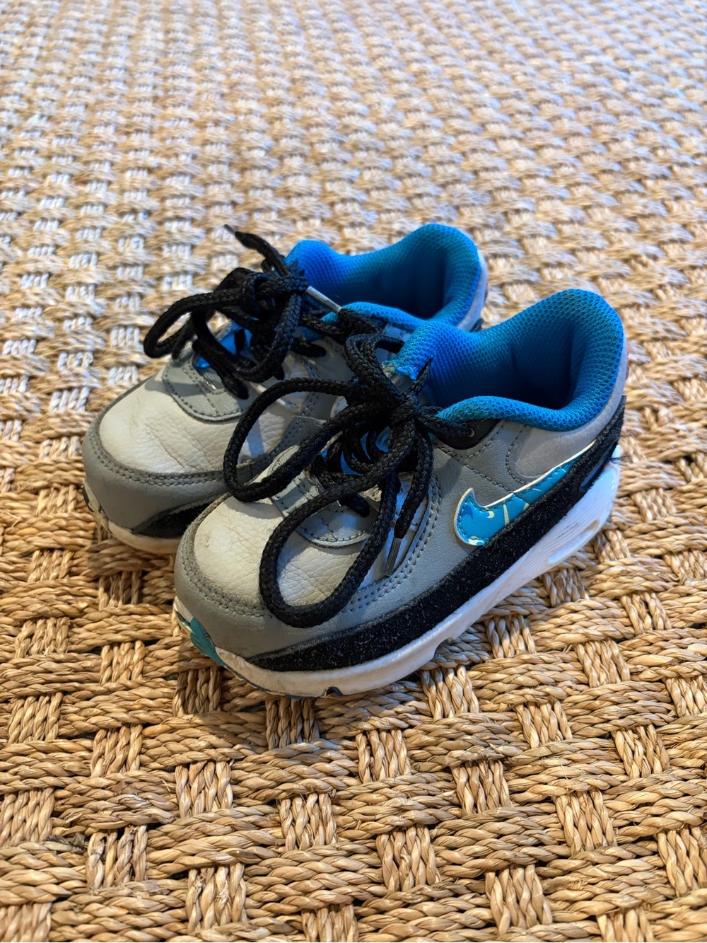 Nike shoe bundle - Picture 2 of 6